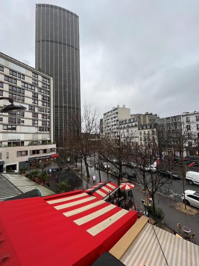 Hotel De La Tour Paris