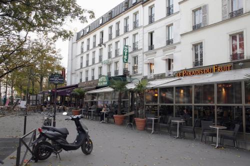 Hotel De La Tour 2*